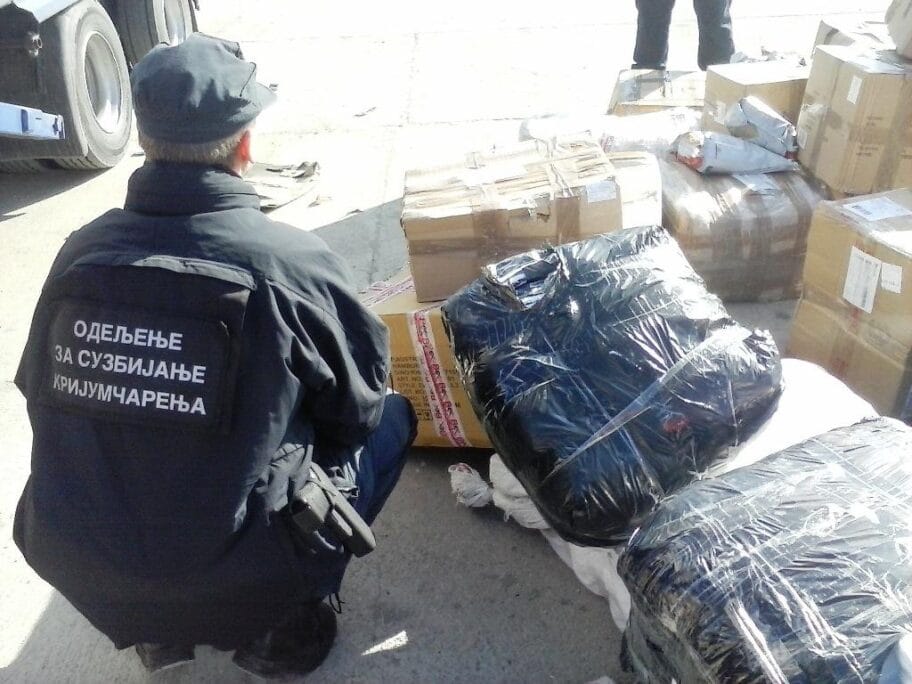 Kurirske službe protiv svoje volje “služe” kriminalcima 11 duvan aut put 2