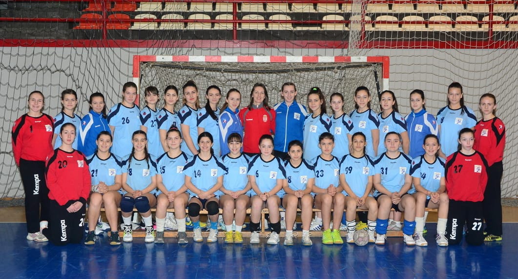 Naisa 1998 1999 2000 2001 2002