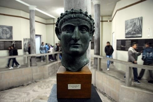 Poziv za predlaganje dobitnika nagrade "Car Konstantin" 14 490x370 Konstantinova glava D M Car