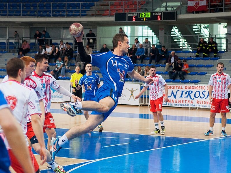 Rukometaši Železničara dočekuju "fenjeraša" 20 milan pavlov rk zeleznicar