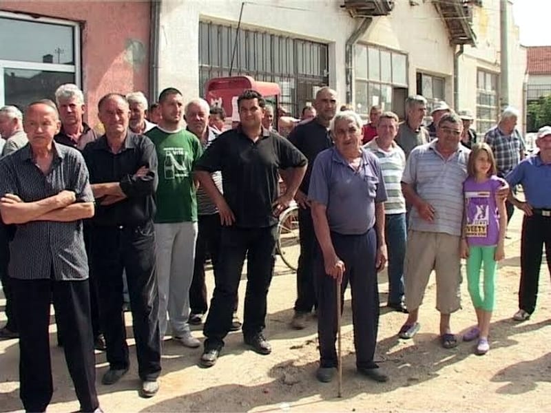 Leskovac: Badinčani protestvovali zbog ukidanja stajališta 1 protest badince 1