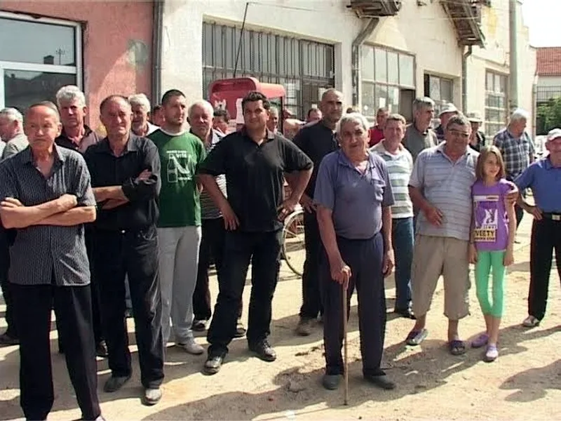 Leskovac: Badinčani protestvovali zbog ukidanja stajališta 4 protest badince 1