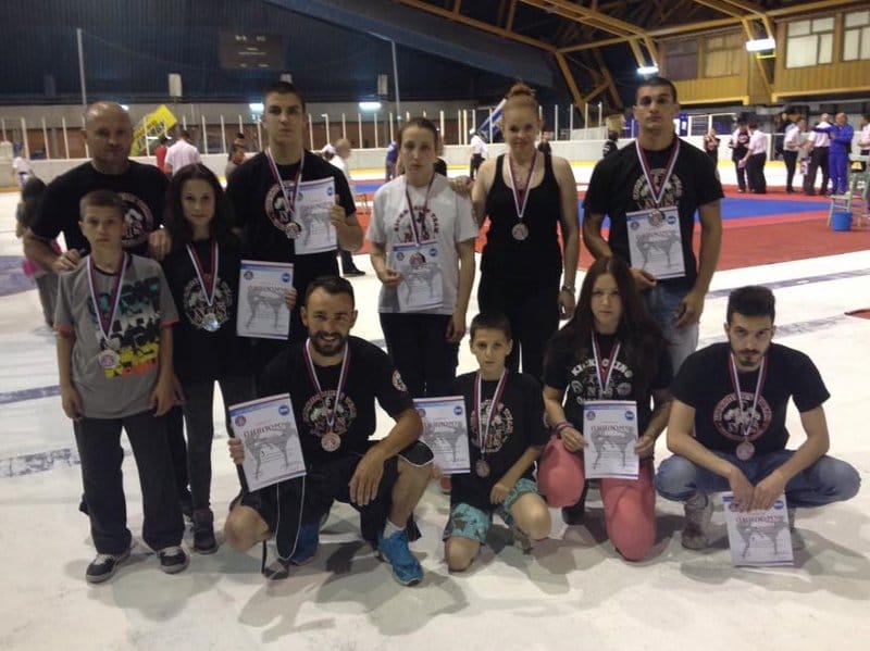 Za niške kik-boksere 10 medalja na državnom prvenstvu 20 kik boks klub nis