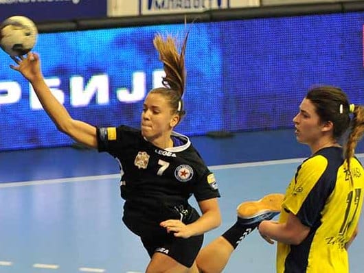 Naisa zaustavljena u polufinalu Kupa 1 radnicki naisa