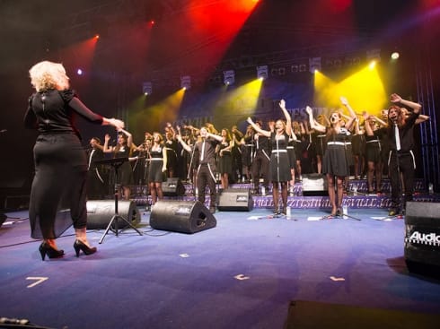 490x370 Nisville 3 vece 17