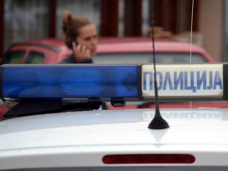 Policija ilustracija Kosta