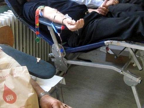 Sportisti organizuju akciju dobrovoljnog davanja krvi 9 davanje krvi