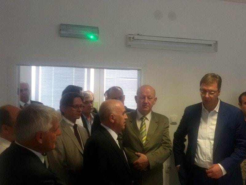 vucic u presevskom porodilistu