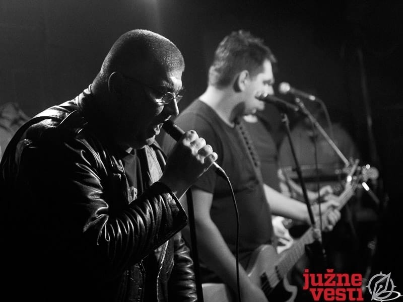 Narodni melos u petak, a rok veče u subotu 8 Novembar 9