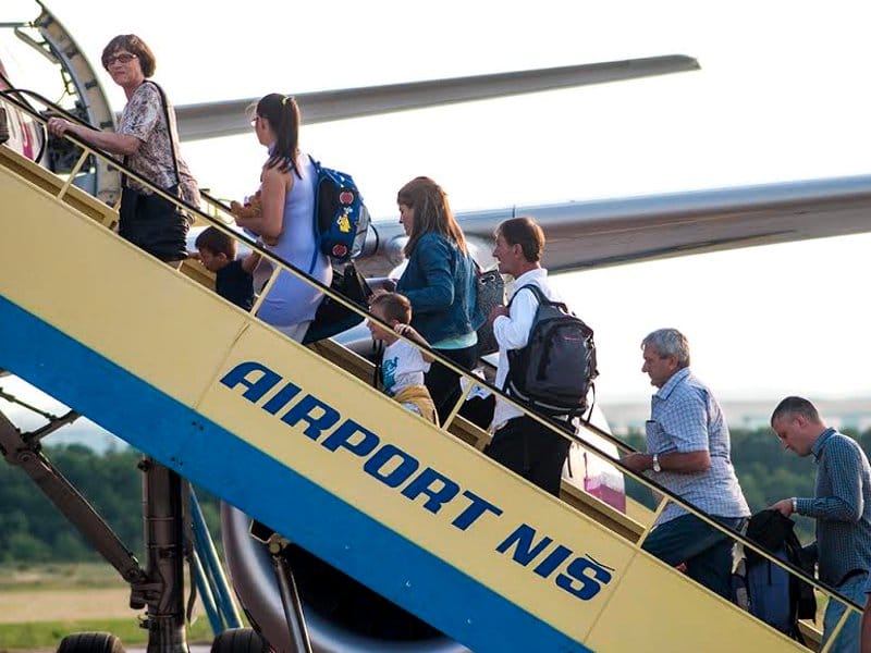 Rekordan jul na niškom aerodromu 11 putnici