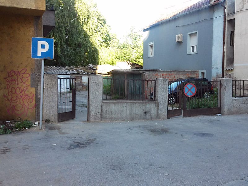 Parking Davidova