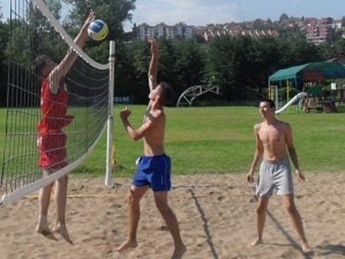 490x370 odbojka na pesku