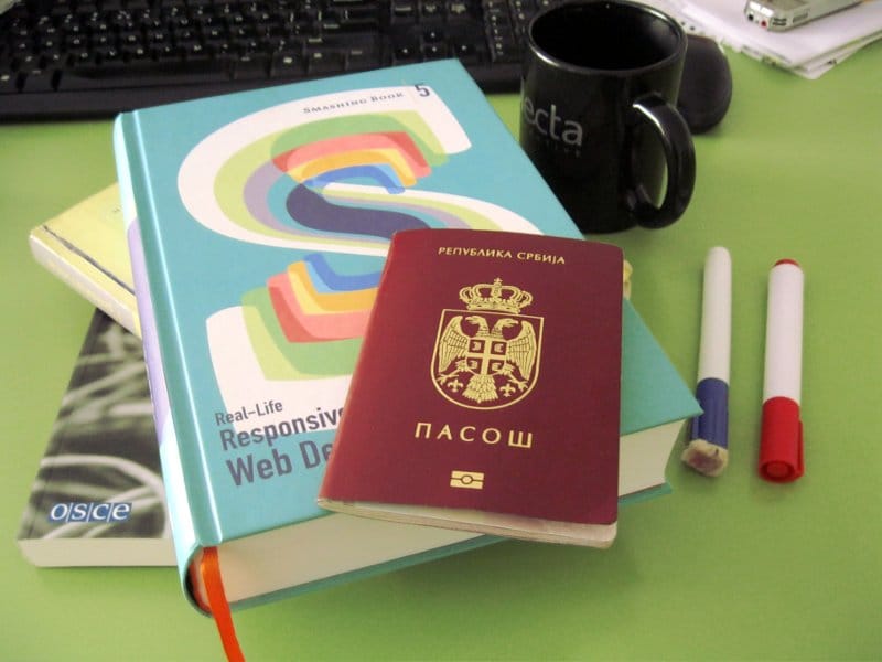 Dve trećine niških studenata želi da radi u Nemačkoj i Americi 4 pasos