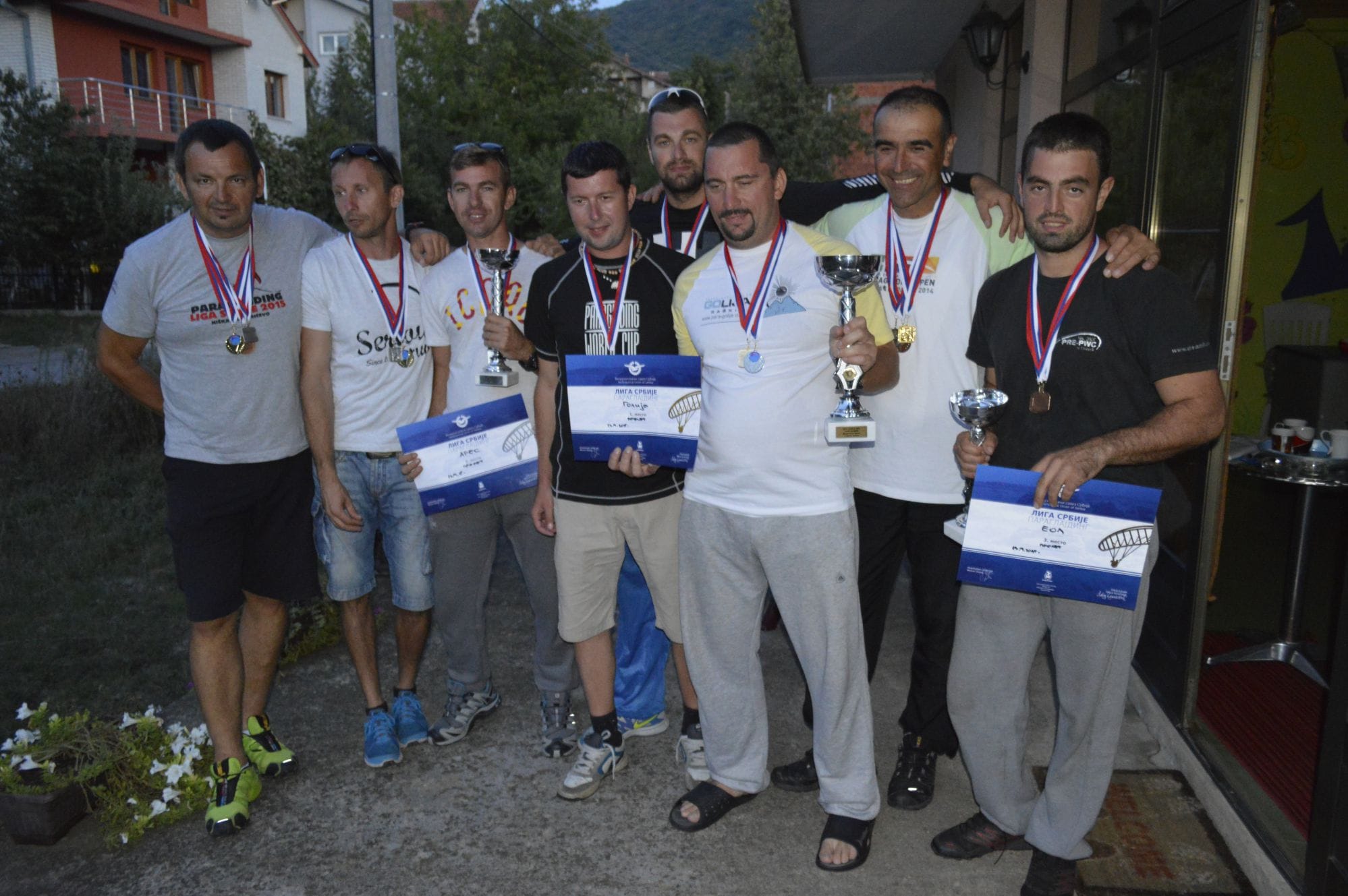 Ekipni pobednici lige klubovi Ares Golija i EOL