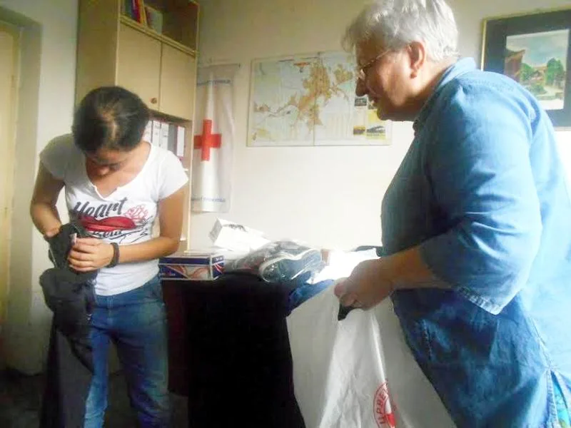 Donacija deci sa posebnim potrebama u Prokuplju 19 paketi za decu sa posebnim potrebama