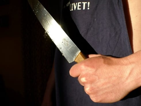 Muškarac izboden u centru Niša 13 490x370 noz flicker com