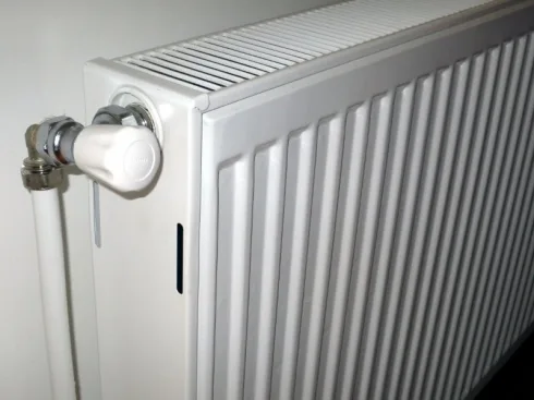 490x370 radijator Case Conflict