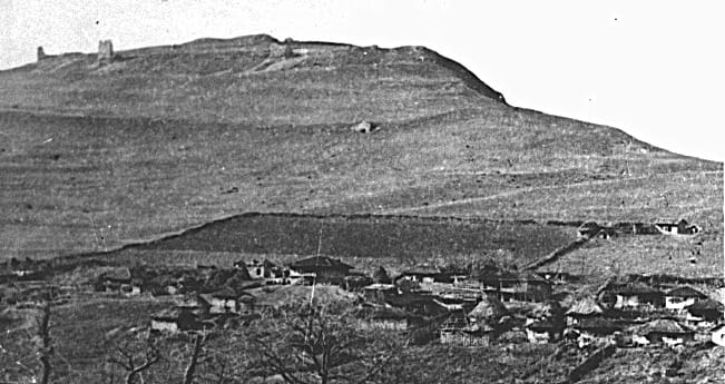 foto Narodni muzej Toplice Hisar pre nego sto je posumljen i izgradjen Savicevac