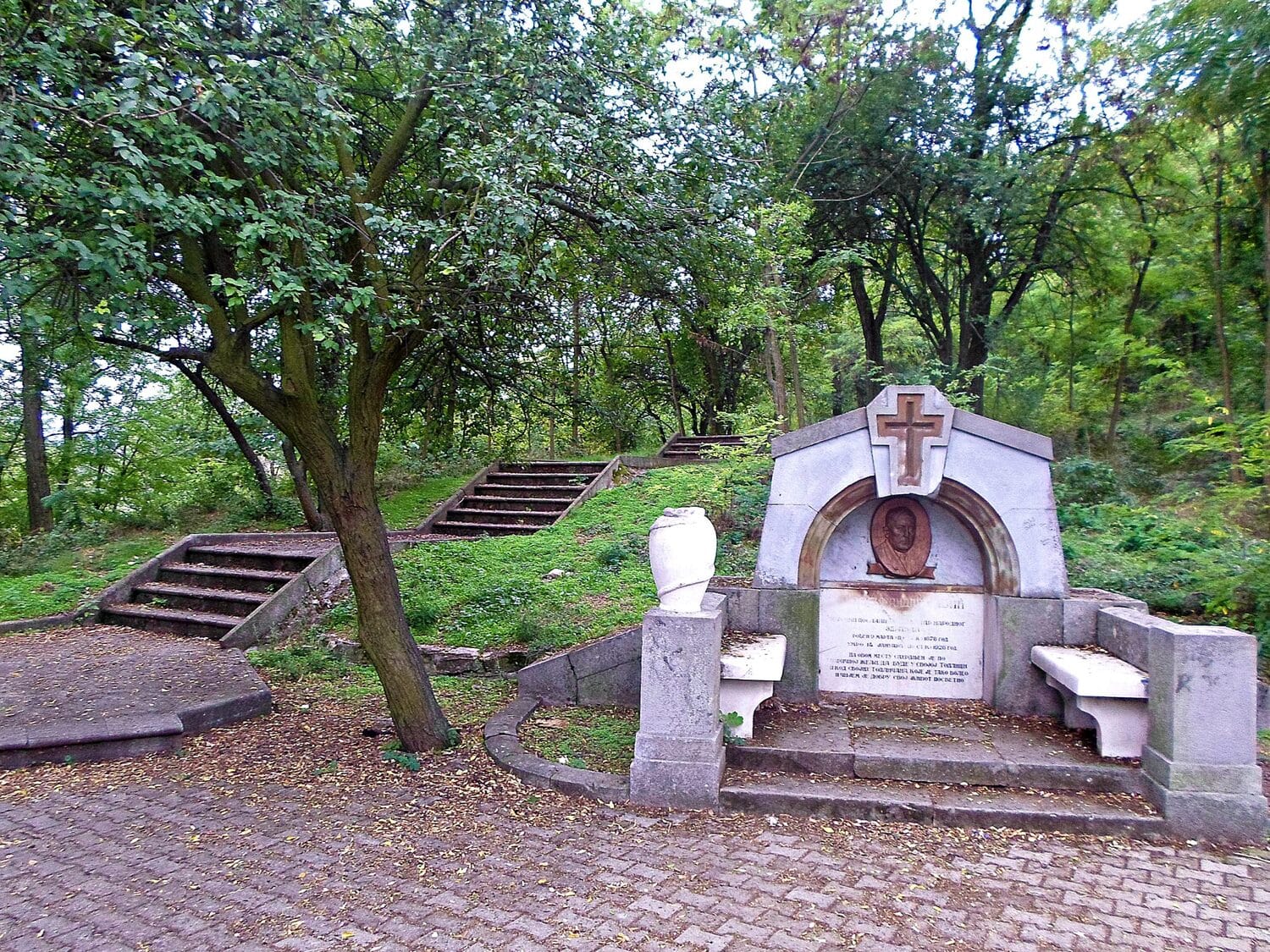 foto Juzne vesti Grob Alekse Savica scaled