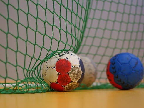 Rukometašice Naise 2 bolje od Vranja 2 lopta rukometna