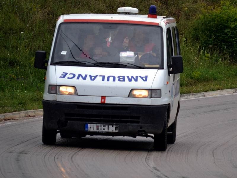 Kamion udario u sanitet, pacijent lakše povređen 11 sanitet hitna pomoc Kosta JUZNE VESTI