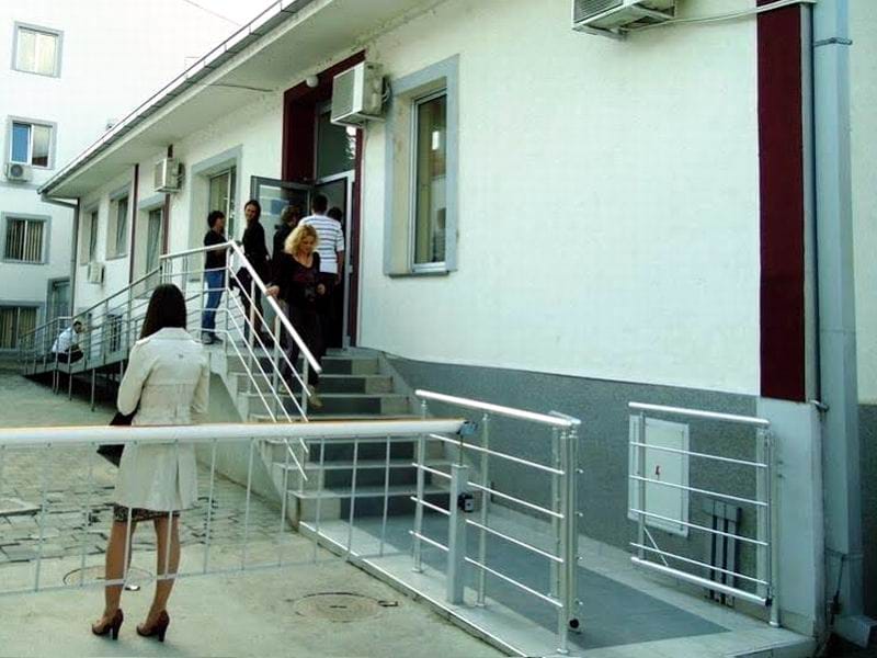 NSZ:Mi smo otpustili i prijavili radnika koji je lažirao uverenja 4 Filijala NZS u Leskovcu