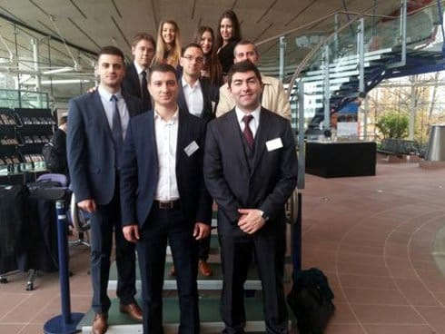 Pravni fakultet studenti