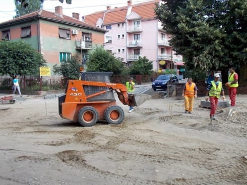 Direkcija traži predloge za programe izgradnje i održavanja 3 490x370 ulica d cvetkovica rekonstrukcija