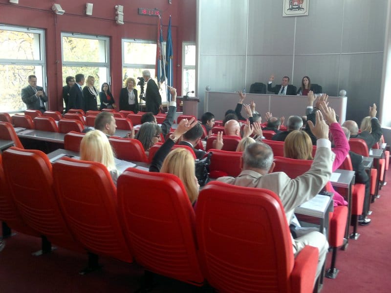 odbornici sami glasaju