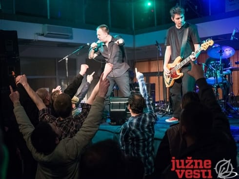 490x370 Dza ili Bu 8 2