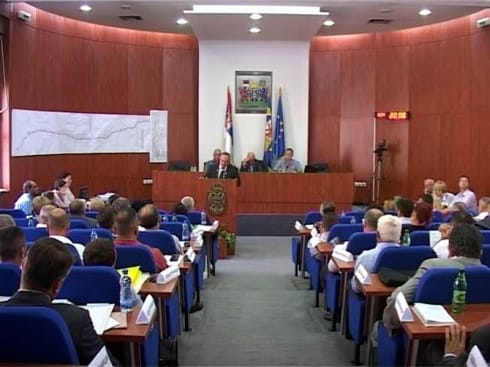 Odloženo usvajanje Razvojnog plana Leskovca 18 490x370 le skupstina