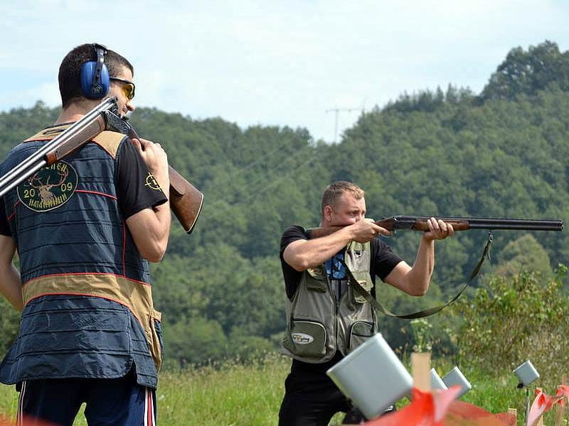 Takmicenje gadjanje glinenih golubova