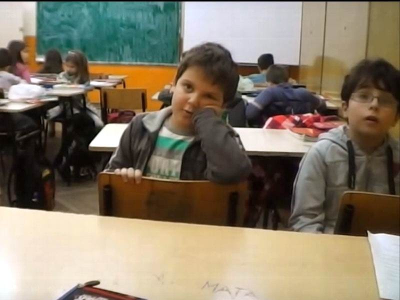 Leskovački osnovci pobednici konkursa Agencije za borbu protiv korupcije 5 Da li treba da budem hrabar da bih bio posten YouTube Opera 3