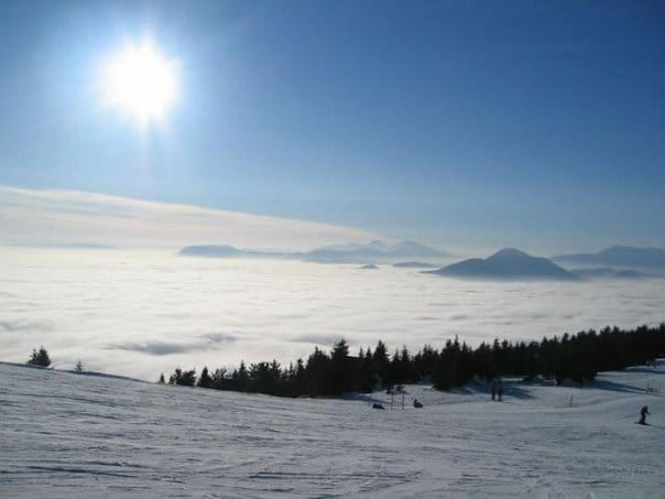 Grad Vranje prodaje žičaru na Besnoj Kobili, koja nikada nije ni radila 5 Devet meseci pod snegom