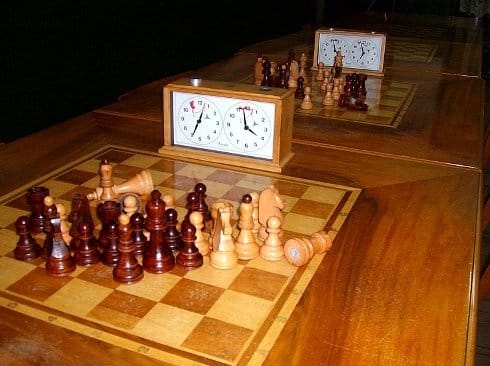 490x370 sah ilustracija