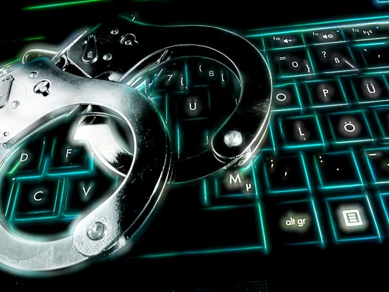 kompjuter hakeri