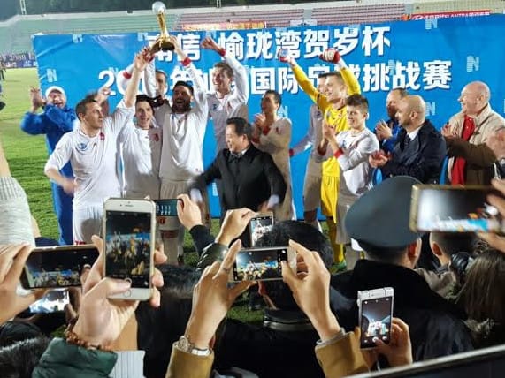 f76e4aae 1920 4b7b 8c97 fbc8680eac19