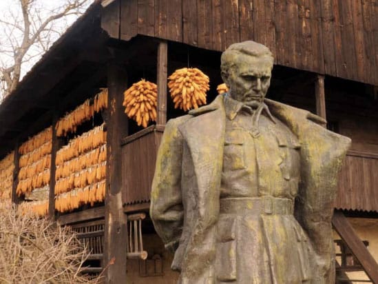 Spomenici - od kulture do politike 8 Tito Kumrovec