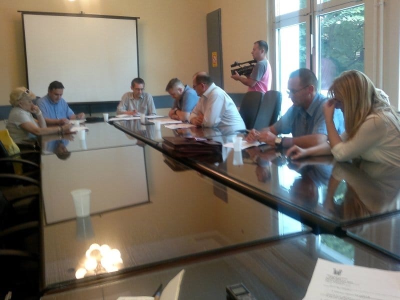 Već godinama sami sebi određuju platu 7 800x600 800x600 odbor peda