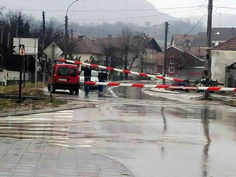 Foto-vest: Nepromišljenost vozača umalo izazvala nesreću 7 nALSOVNA RAMPA SVRLJIG