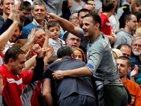 Futsal EP Aksentijevich u publici