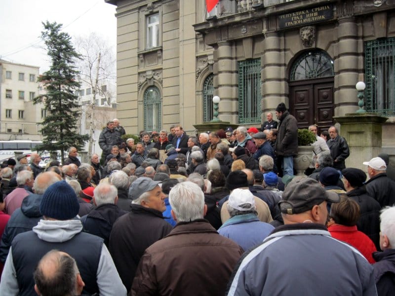 4 ministra odlučuju o sudbini niških radnika 19 zdravkovic i radnici
