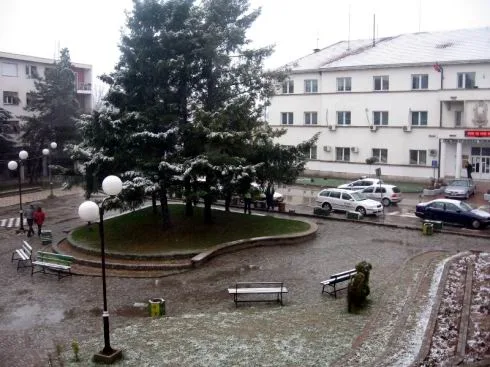 Pobegao iz sudnice skočivši sa drugog sprata 13 490x370 Bujanovac 2