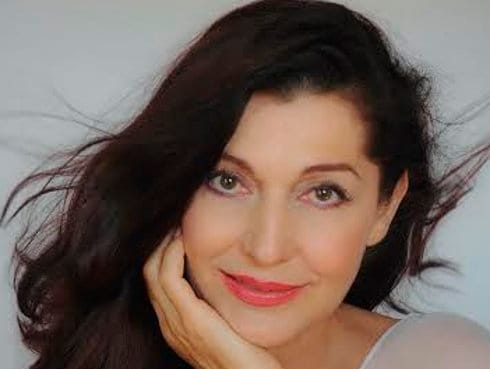 Jadranka Jovanović u niškom Domu vojske 11 Jadranka