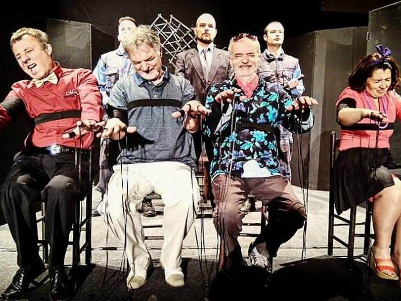 Ko je zapalio izlog predstava Vranje