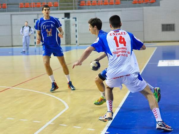 Železničar porazom započeo plej-aut 1 Zelja2703