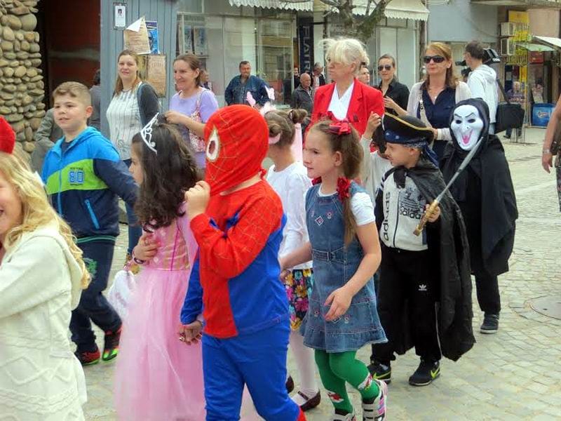 maskenbal Dan Roma Vranje