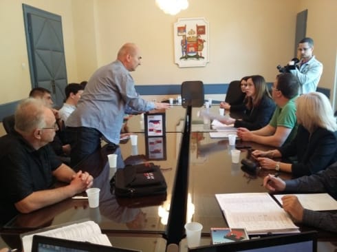 490x370 ruska stranka