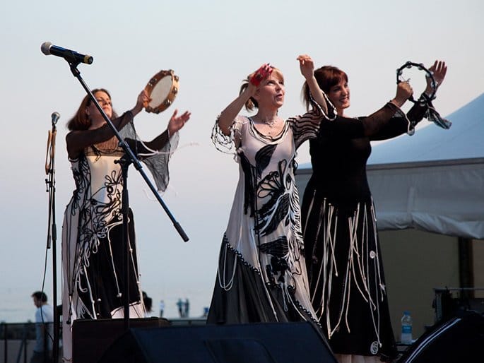 Bilja Krstić i “Bistrik“ na “Nišvilu” 16 bilja performans 1