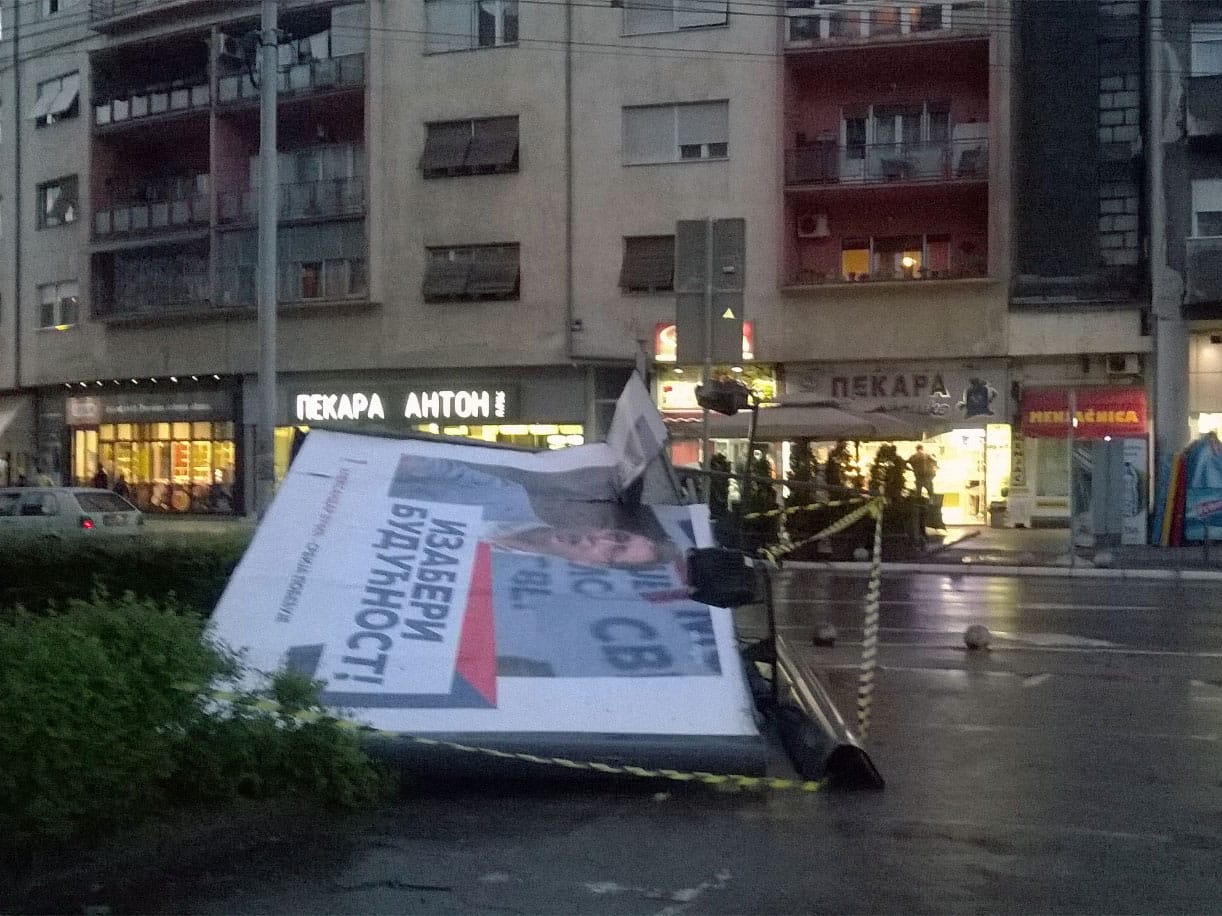 Vucic bilbord Nis JV